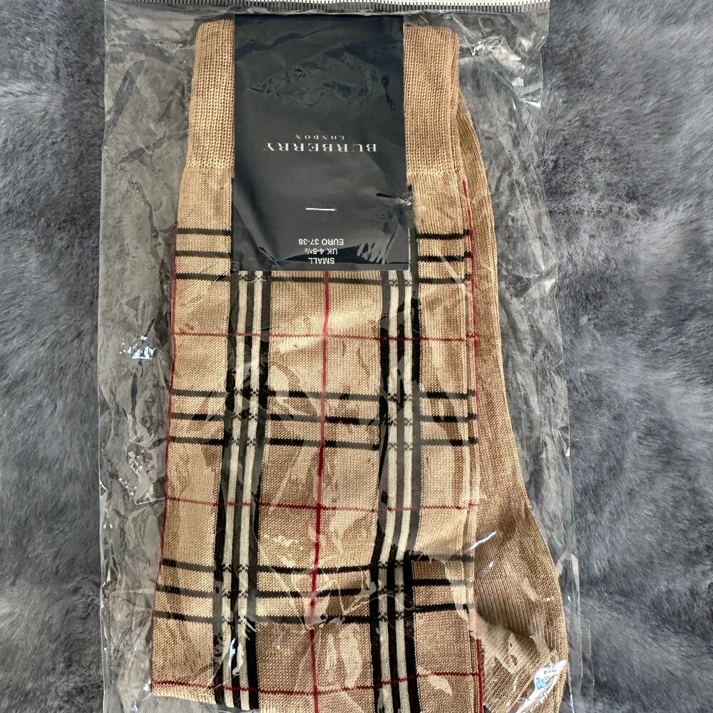 Burberry Traditional Plaid Dress Socks